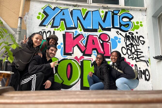 istanbul-street-art-experience-with-local-artists-at-home-garden