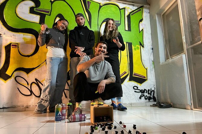istanbul-street-art-experience-with-local-artists-at-home-garden