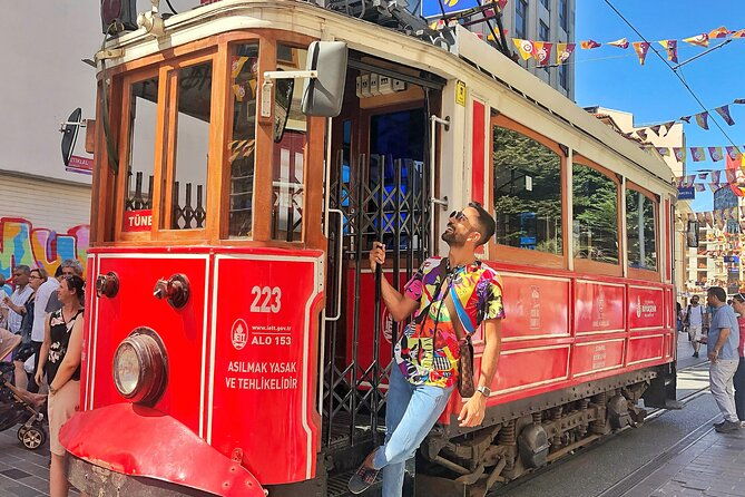 istanbul-taksim-istiklal-galata-tower-and-dolmabahce-tour