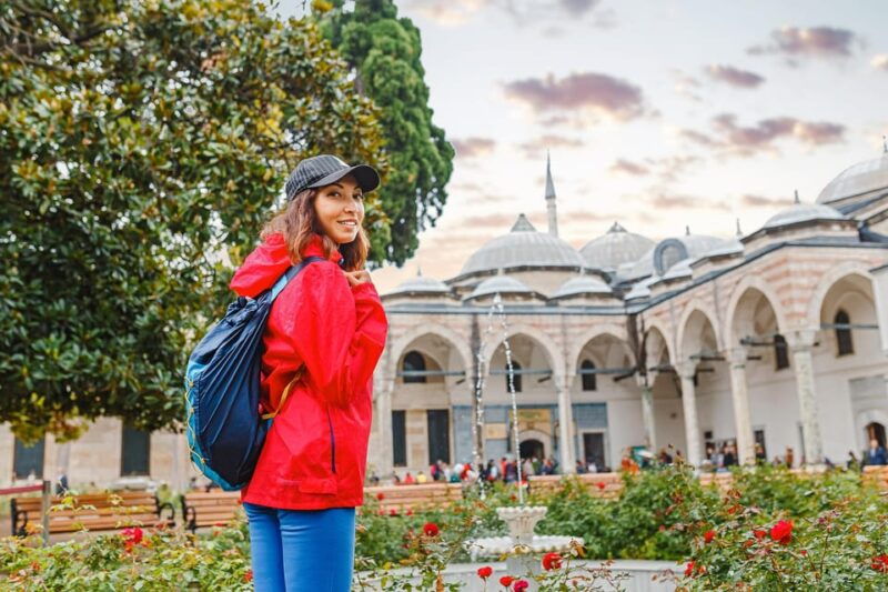 istanbul-topkapi-and-dolmabahce-palaces-guided-tour