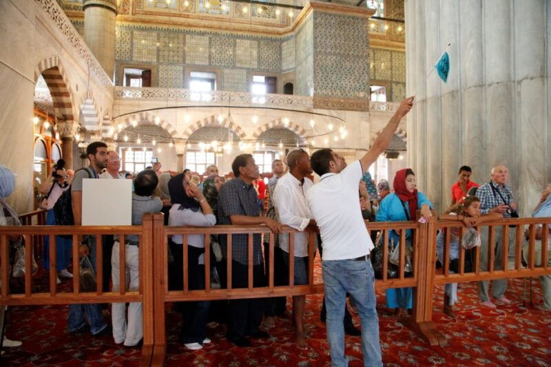 istanbul-topkapi-basilica-cistern-and-hagia-sophia-tour