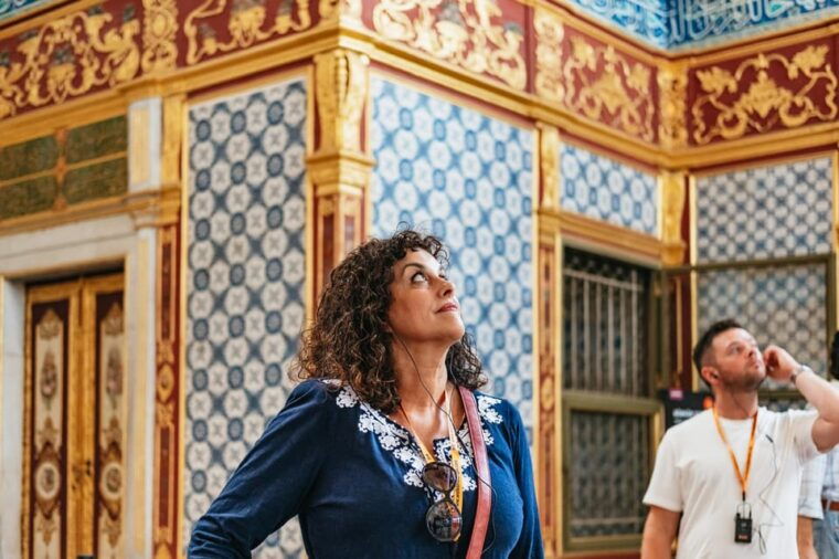 istanbul-topkapi-palace-and-harem-guided-tour-with-ticket