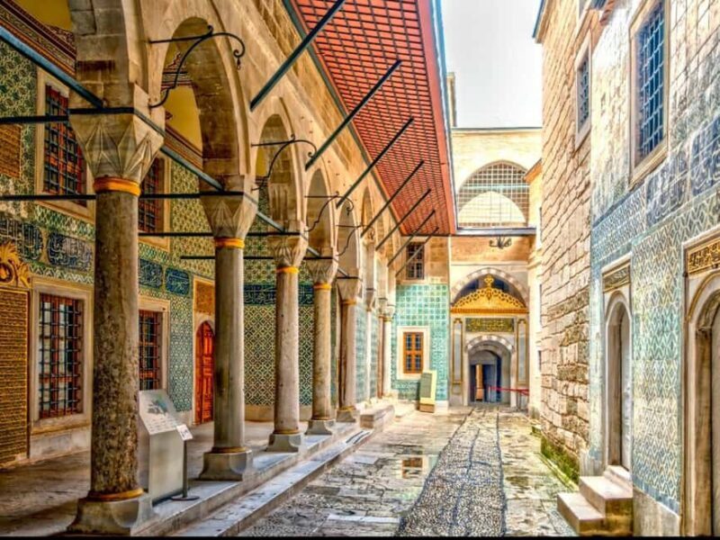 Istanbul: Topkapi Palace and Harem Ticket with Audio Guide - What to Expect from Your Topkapi Palace Experience