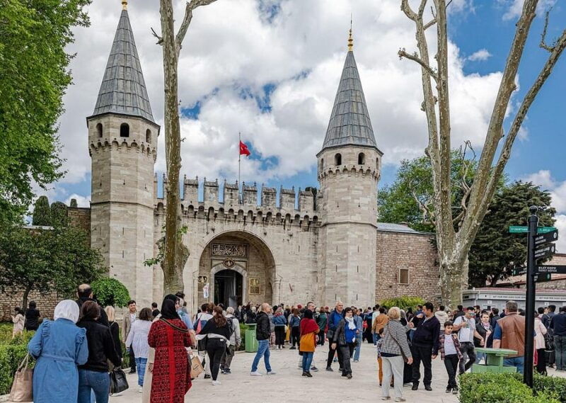 istanbul-topkapi-palace-and-harem-ticket-with-audio-guide