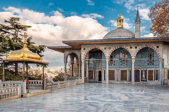 istanbul-topkapi-palace-guided-tour-and-skip-the-line