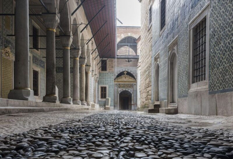istanbul-topkapi-palace-guided-tour