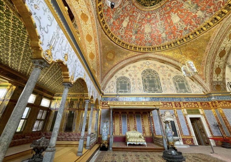 istanbul-topkapi-palace-guided-tour