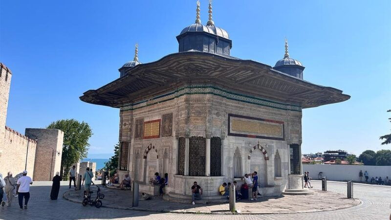 istanbul-topkapi-palace-harem-museum-ticket-audio-guide