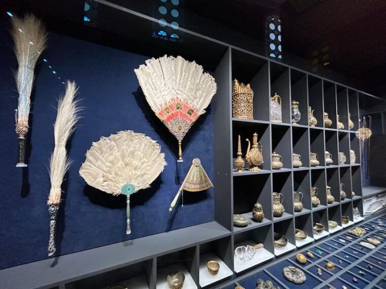 istanbul-topkapi-palace-harem-museum-ticket-audio-guide