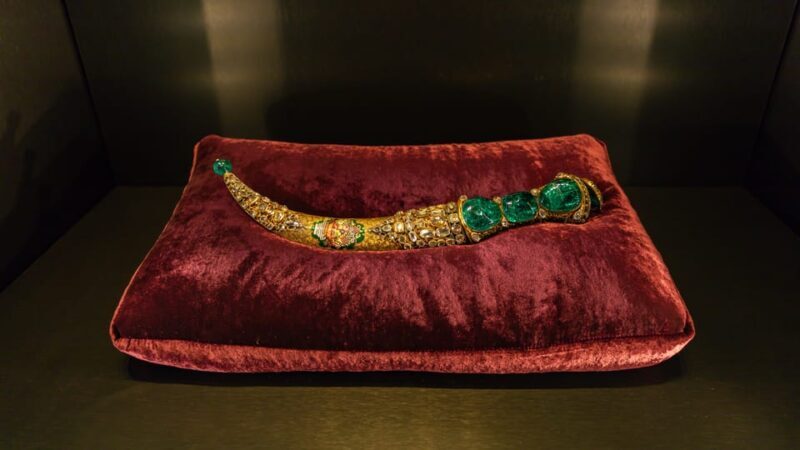 Istanbul: Topkapi Palace Tour with Skip the ticket lines - Key Points