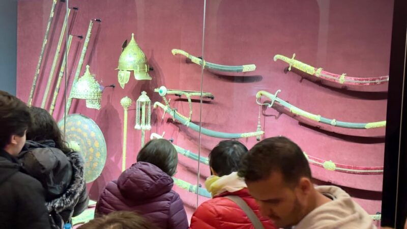 istanbul-topkapi-palace-with-harem-and-surrounding-area-tour