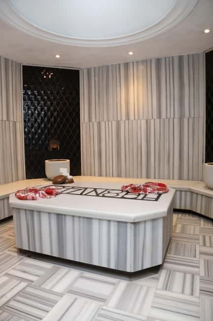Istanbul: Traditional Turkish Bath With Foam and Oil Massage - Key Points  