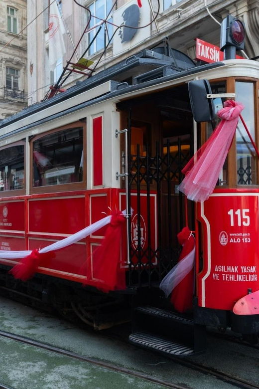 istanbul-transportation-pass-between-airport-city-islands