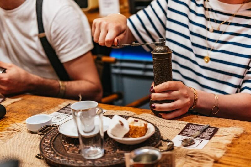 istanbul-turkish-coffee-making-and-fortune-telling-workshop-2