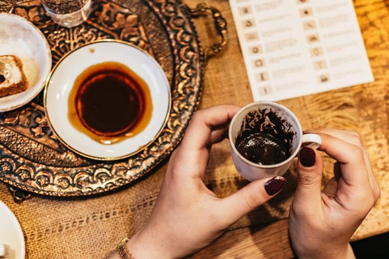 istanbul-turkish-coffee-making-and-fortune-telling-workshop-2