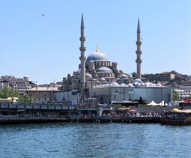 istanbul-turkish-cuisine-walking-food-tour-with-guide