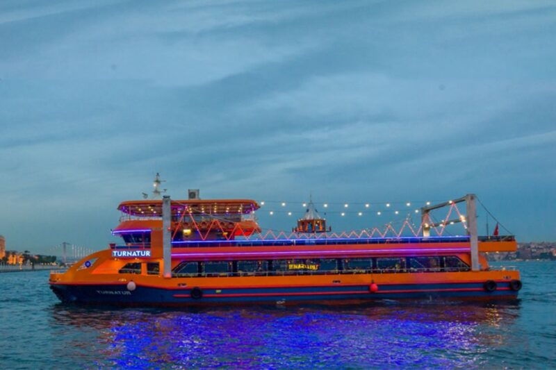istanbul-turkish-night-on-the-bosphorus-dinner-cruise