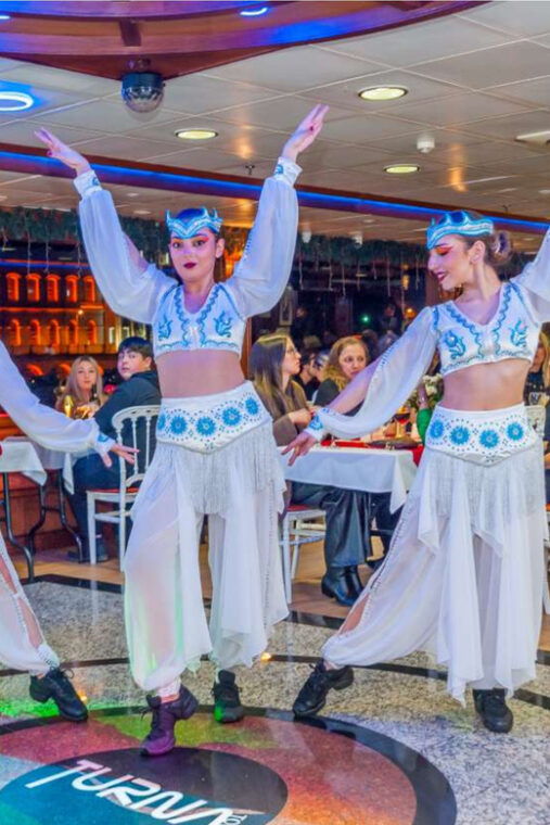 istanbul-turkish-night-on-the-bosphorus-with-private-table