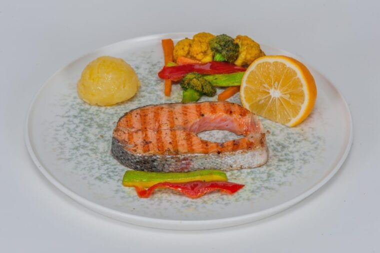 istanbul-turkish-night-on-the-bosphorus-with-private-table