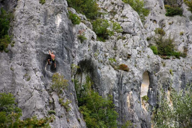 Istria County: A Guided Rock Climbing Coaching Session - The Experience from a Reviewers Perspective