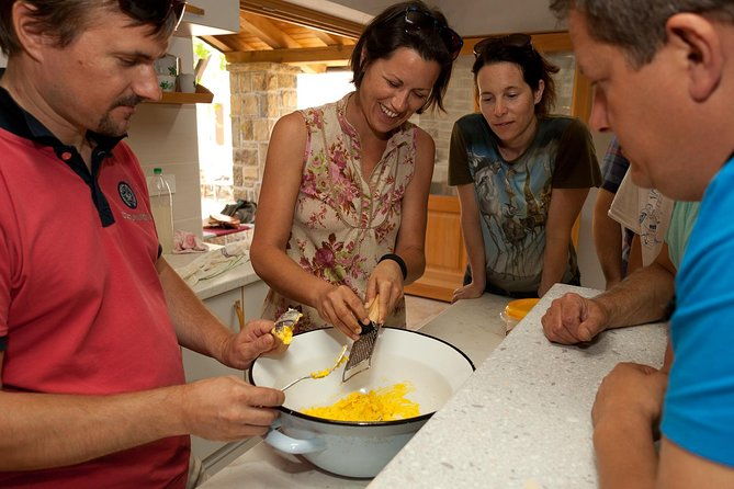 istria-truffles-hunting-cooking-tasting-slovenia