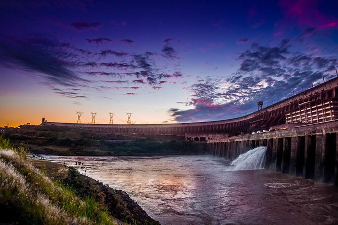 itaipu-lights-evening-tour