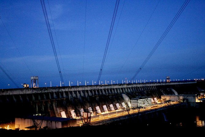 itaipu-lights-evening-tour