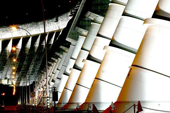 itaipu-lights-evening-tour
