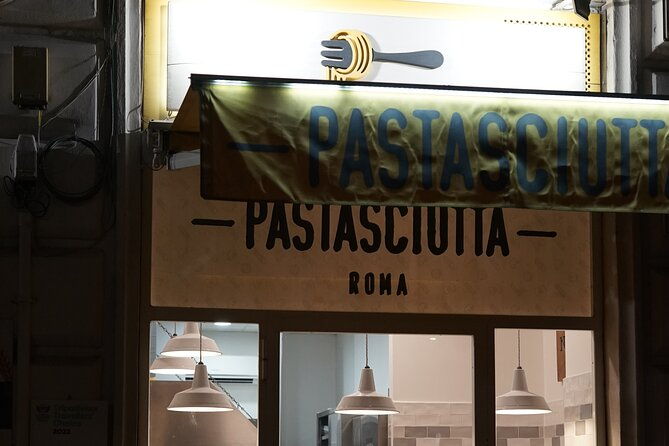italian-food-tour-on-vespa-with-photographer
