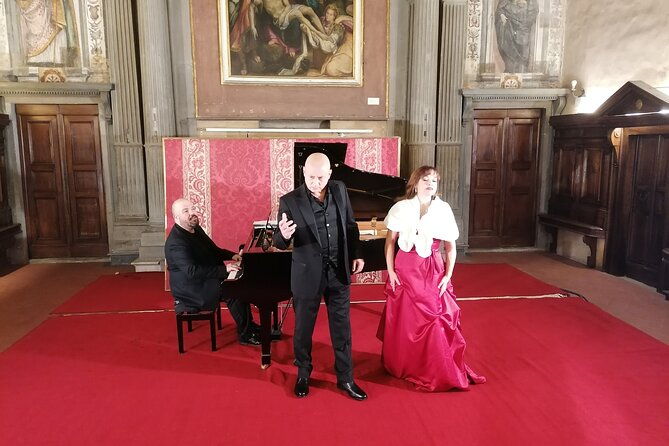 italian-opera-concert-ticket-in-florences-santa-monaca-church