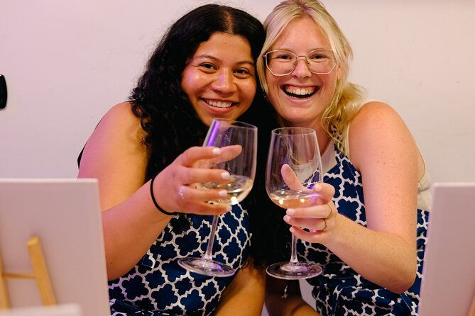 italian-paint-and-wine-experience-tipsy-art-class-in-rome