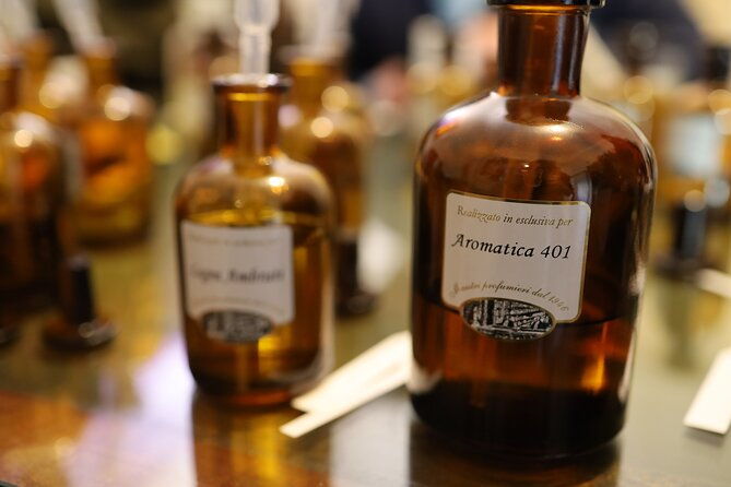 italian-perfume-workshop-in-milan
