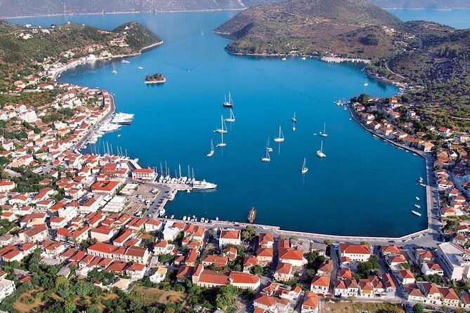 ithaca-island-bus-cruise-tour-swim-stop-to-gidaki-beach
