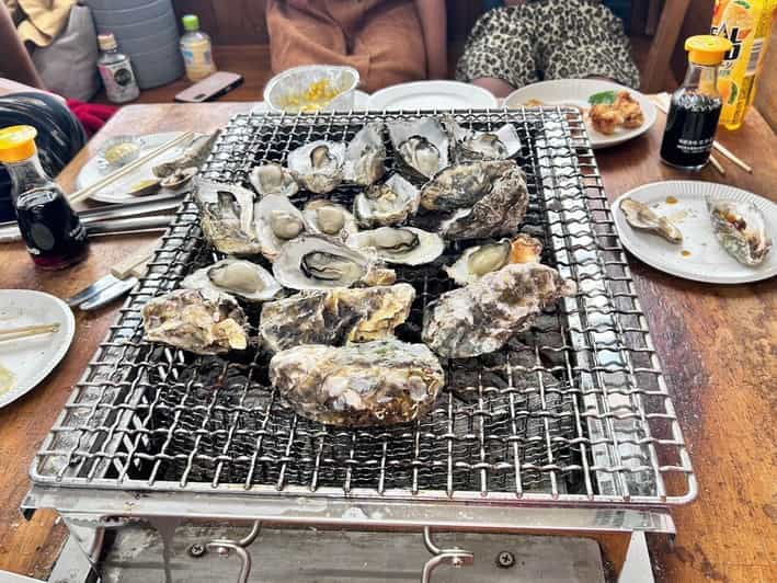 itoshima-nature-tour-with-oyster