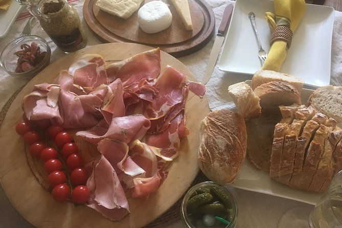 its-apero-time-at-kims