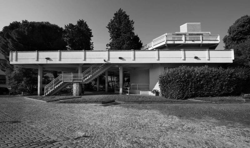 ivrea-tour-of-the-industrial-city-of-the-20th-century-unesco-site