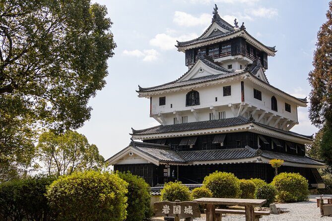 Iwakuni Day Trip from Hiroshima: Private Car to Kintaikyo Bridge - Introduction to the Iwakuni Day Trip Experience