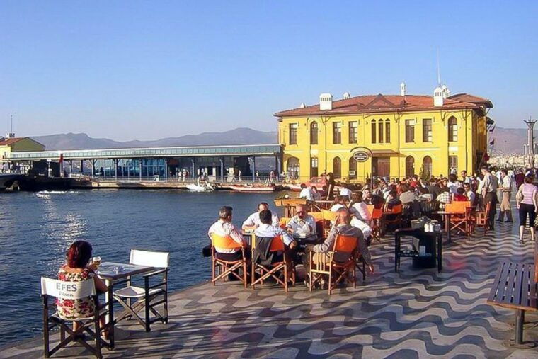 izmir-city-tour-with-a-private-guide-van