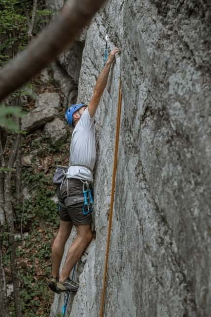 Jablanica & Dreznica: Scenic Rock Climbing Adventure Tour - First Climb: Jablanica