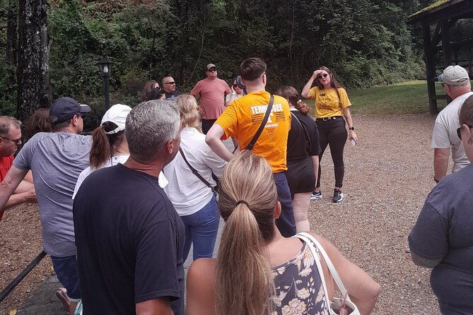 jack-daniels-smooth-distillery-tours-shopping-and-barbecue