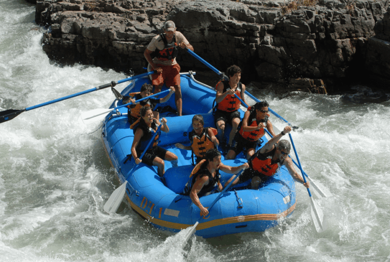 jackson-4-hour-small-boat-snake-river-whitewater-rafting
