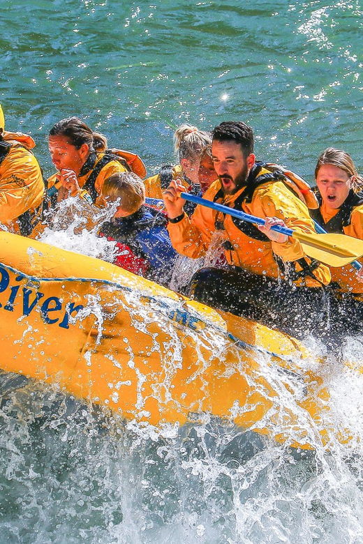 jackson-8-mile-small-boat-whitewater-rafting-trip
