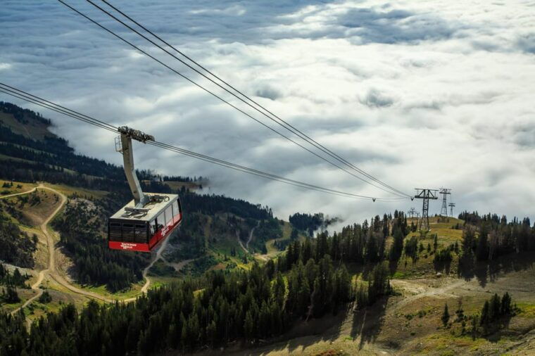 jackson-hole-aerial-tram-and-gondolas-admission-ticket