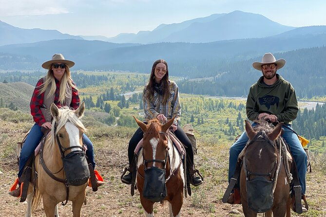 jackson-hole-horseback-riding-in-bridger-teton-national-forest