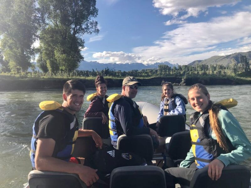 jackson-hole-snake-river-scenic-float-tour-with-chairs