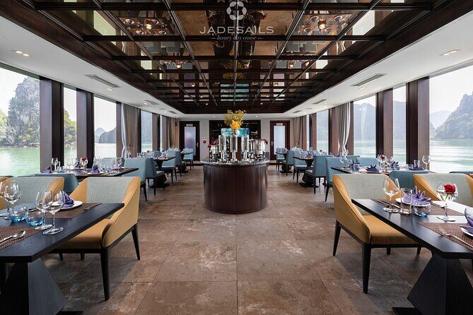 JADE SAILS Cruise Halong Luxury Day Tour from Hanoi - First Impressions: The Luxury Experience