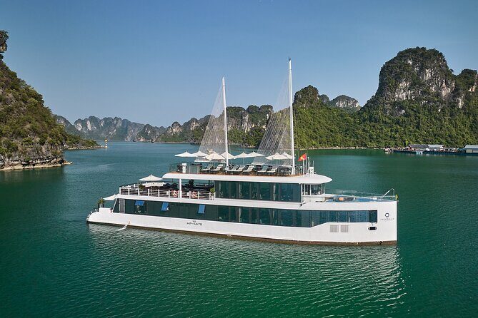 JADE SAILS - MOST LUXURY TOP VIP CRUISE IN HALONG BAY - 1 Day - Key Points