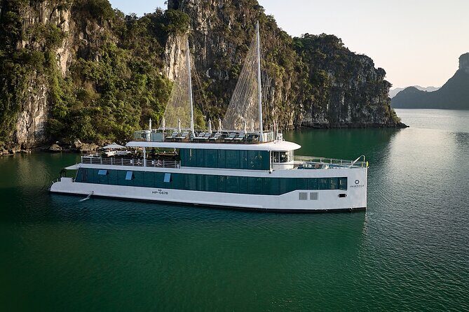 JADE SAILS - MOST LUXURY TOP VIP CRUISE IN HALONG BAY - 1 Day - An Introduction to Jade Sails Cruise: Luxury Meets Authenticity