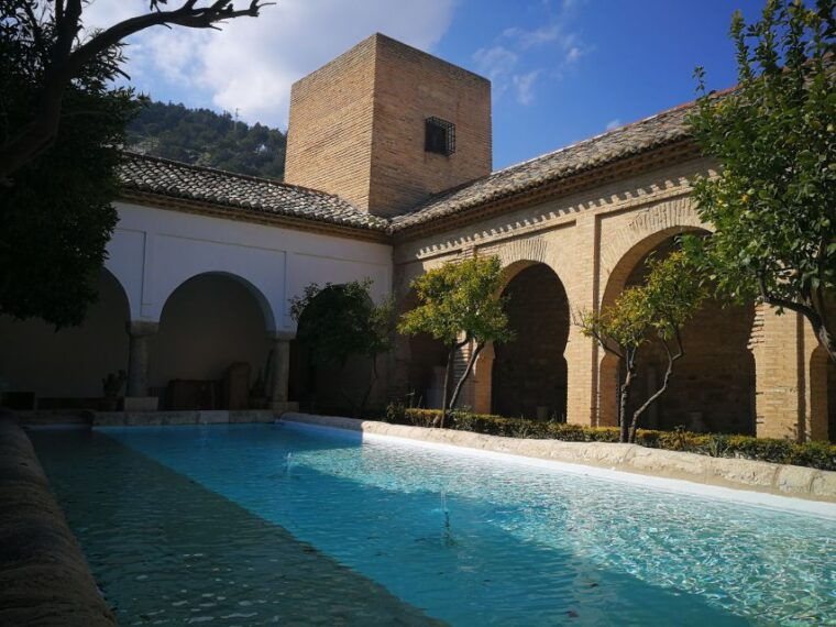 jaen-2-5-hour-tour-cathedral-arab-baths-and-old-city