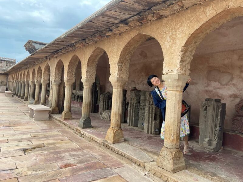 Jaipur: Abhaneri Step Wells & Haunted Bhangarh Day Tour - Key Points